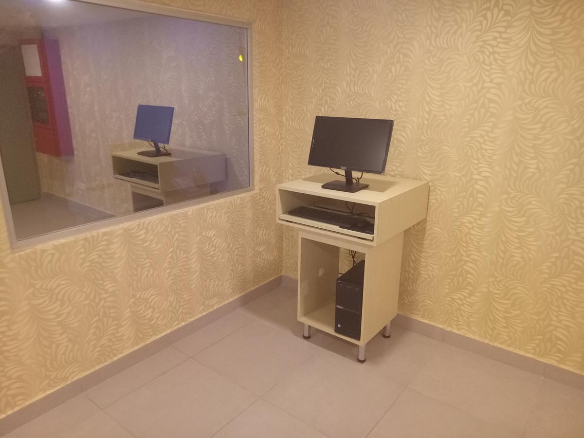 Hotel Check-In Kuala Lumpur Eksteriør bilde